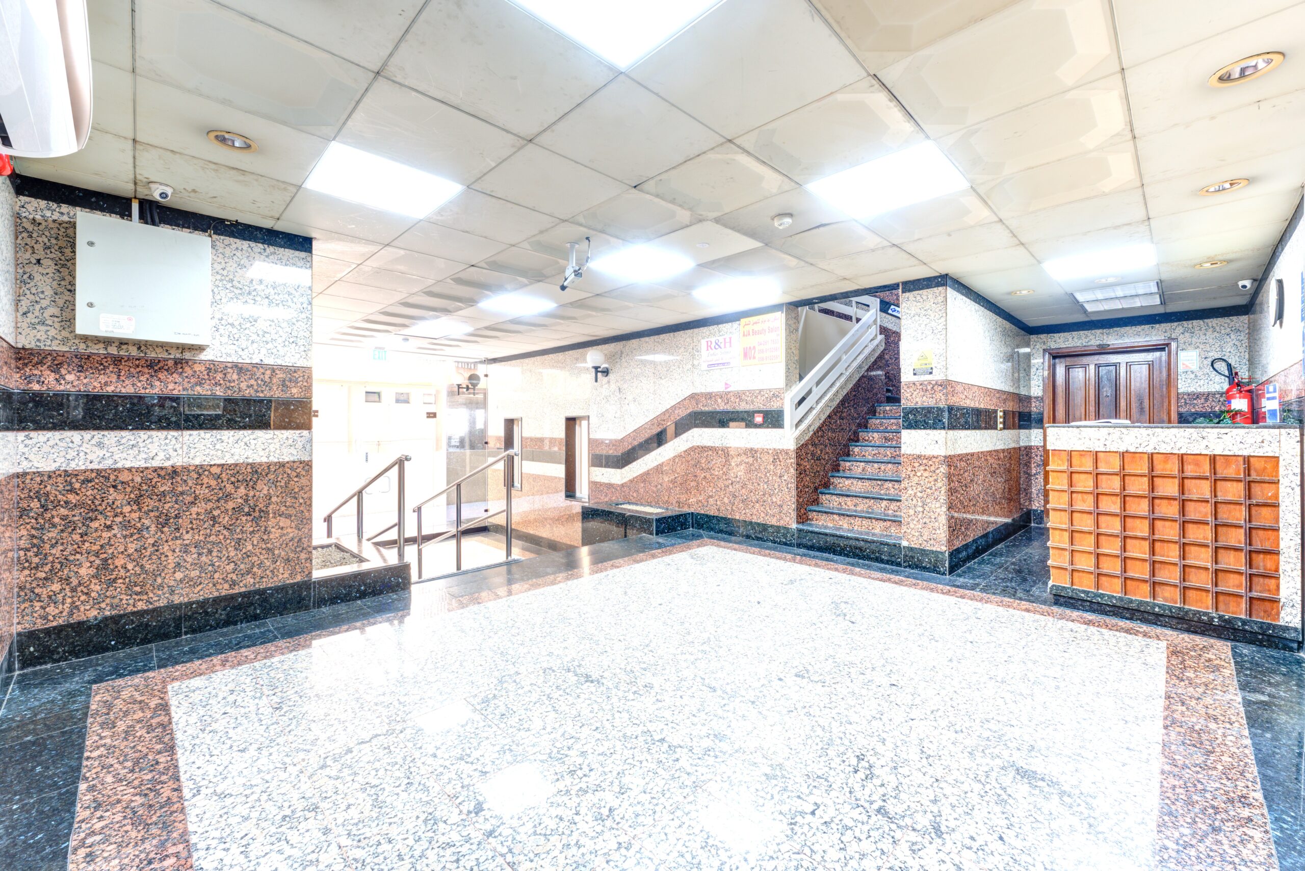 02 Reception Lobby