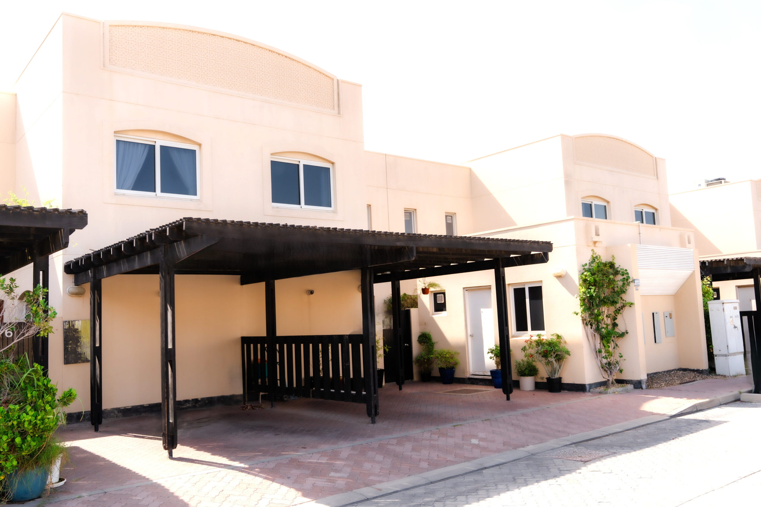 03 Villas Front Side