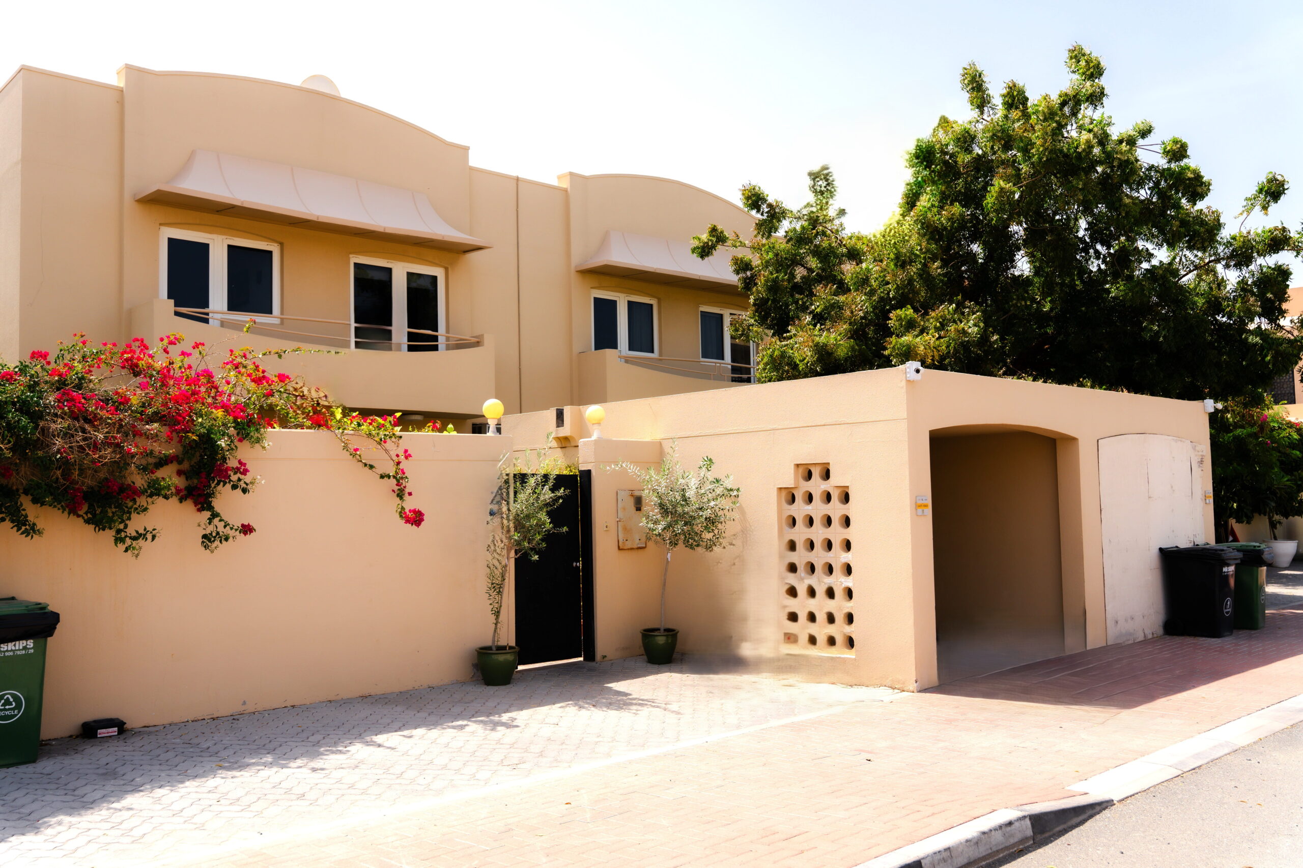 03 Villas Front Side