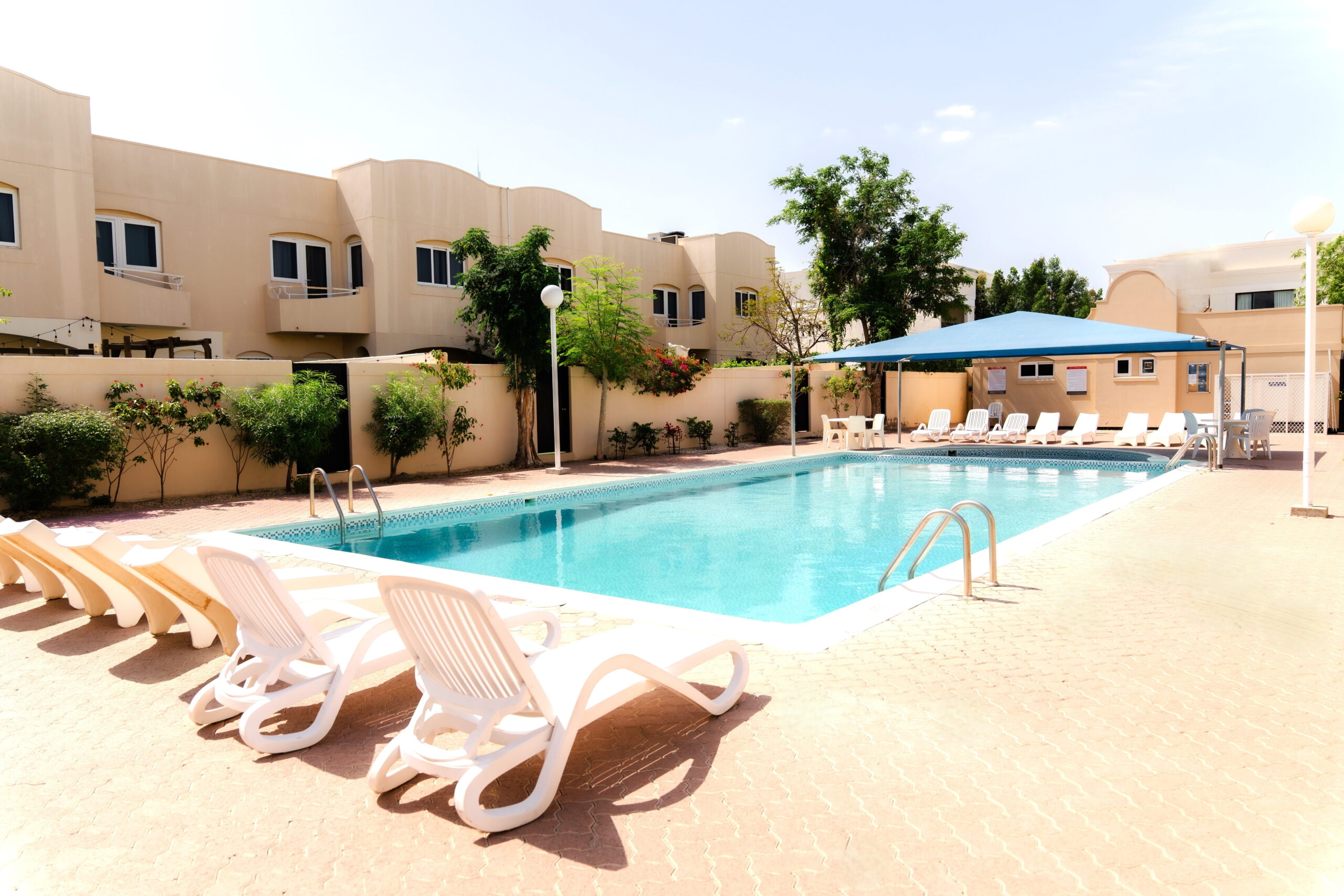 04 Swimming Pool