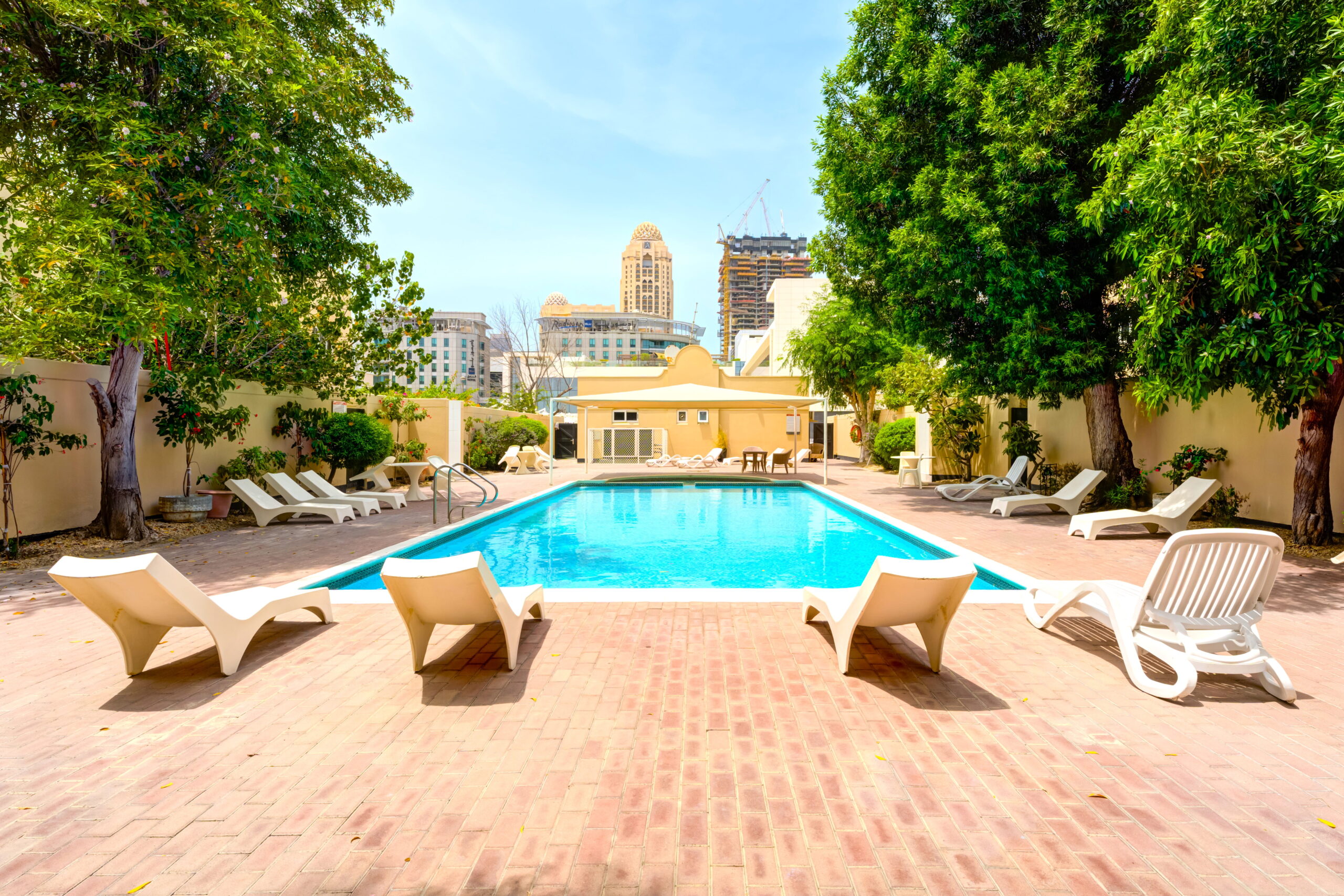 05 Swimming Pool