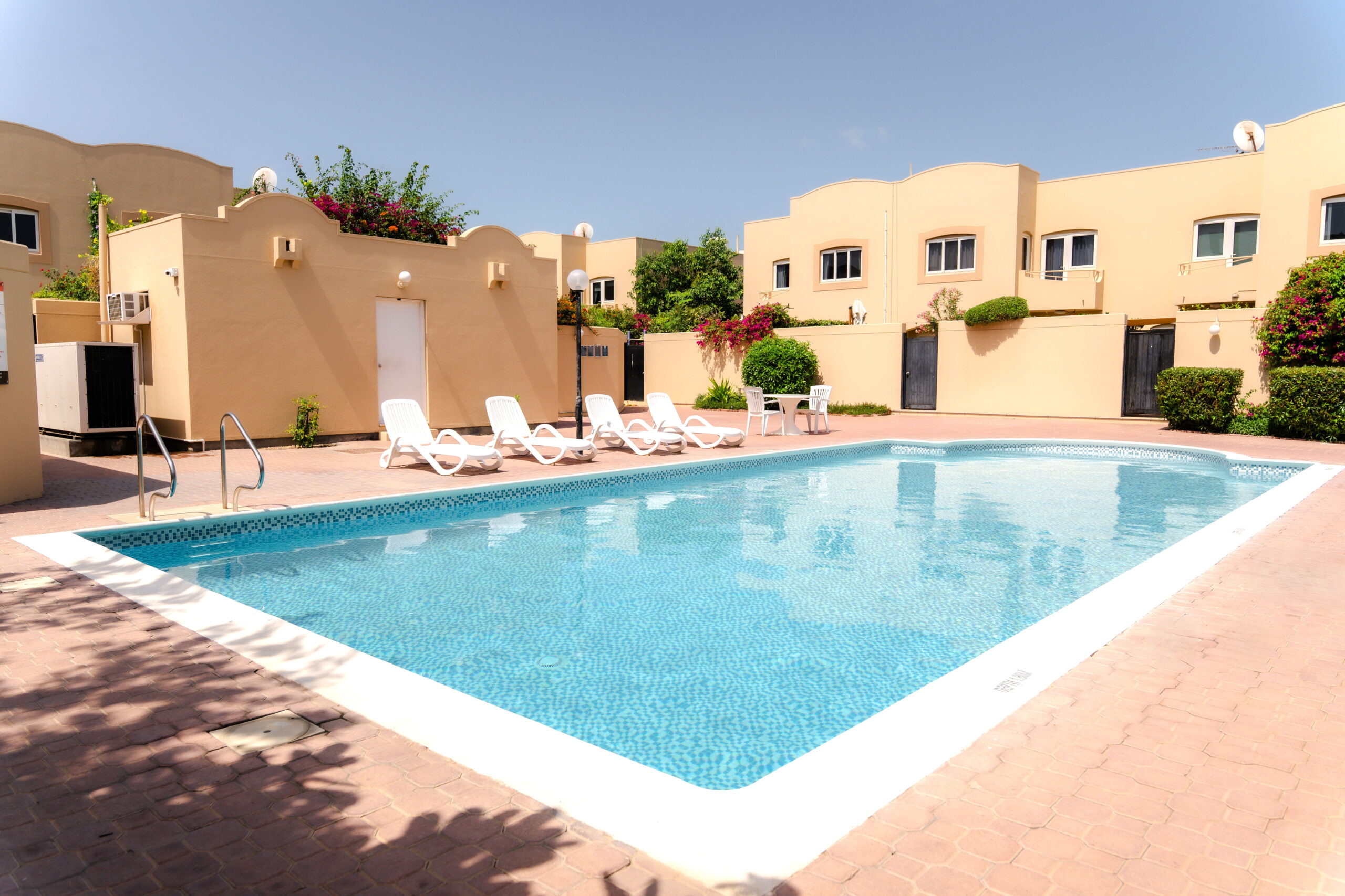 05 Swimming Pool