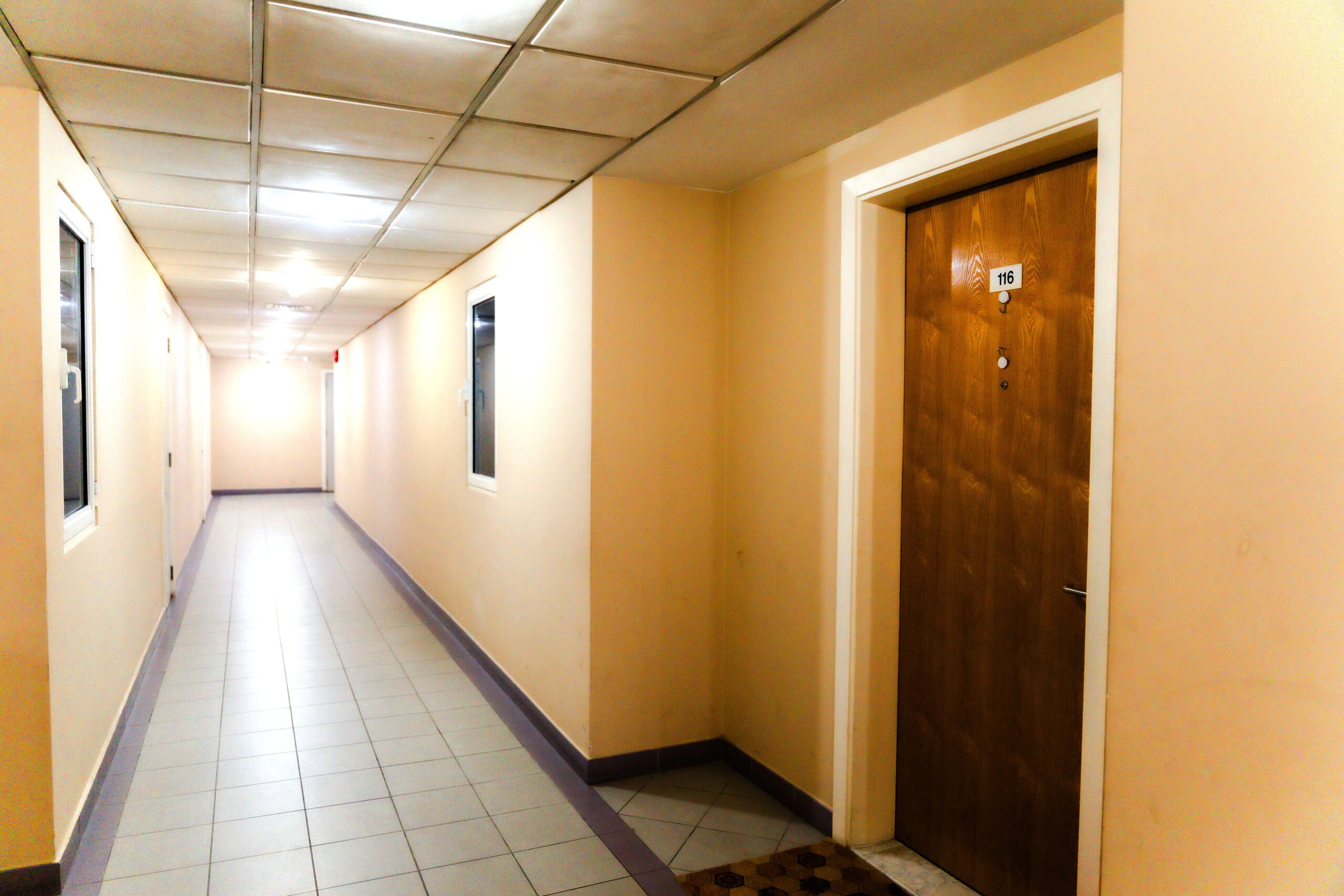 07 Corridor