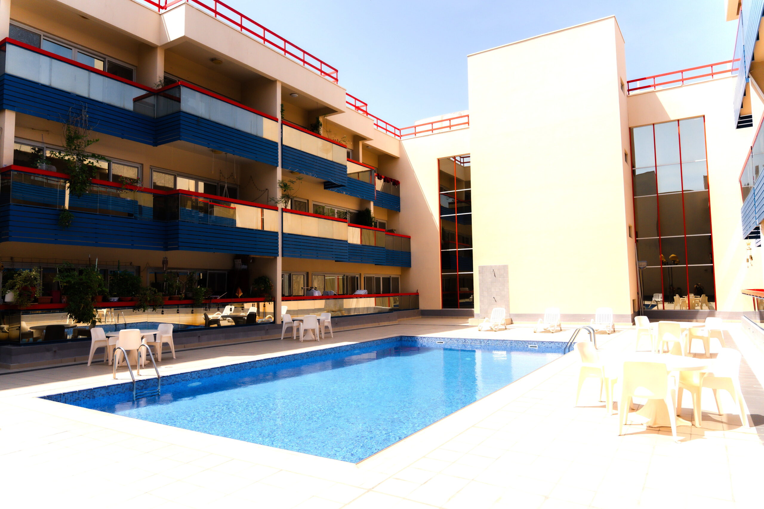 07 Swimming Pool