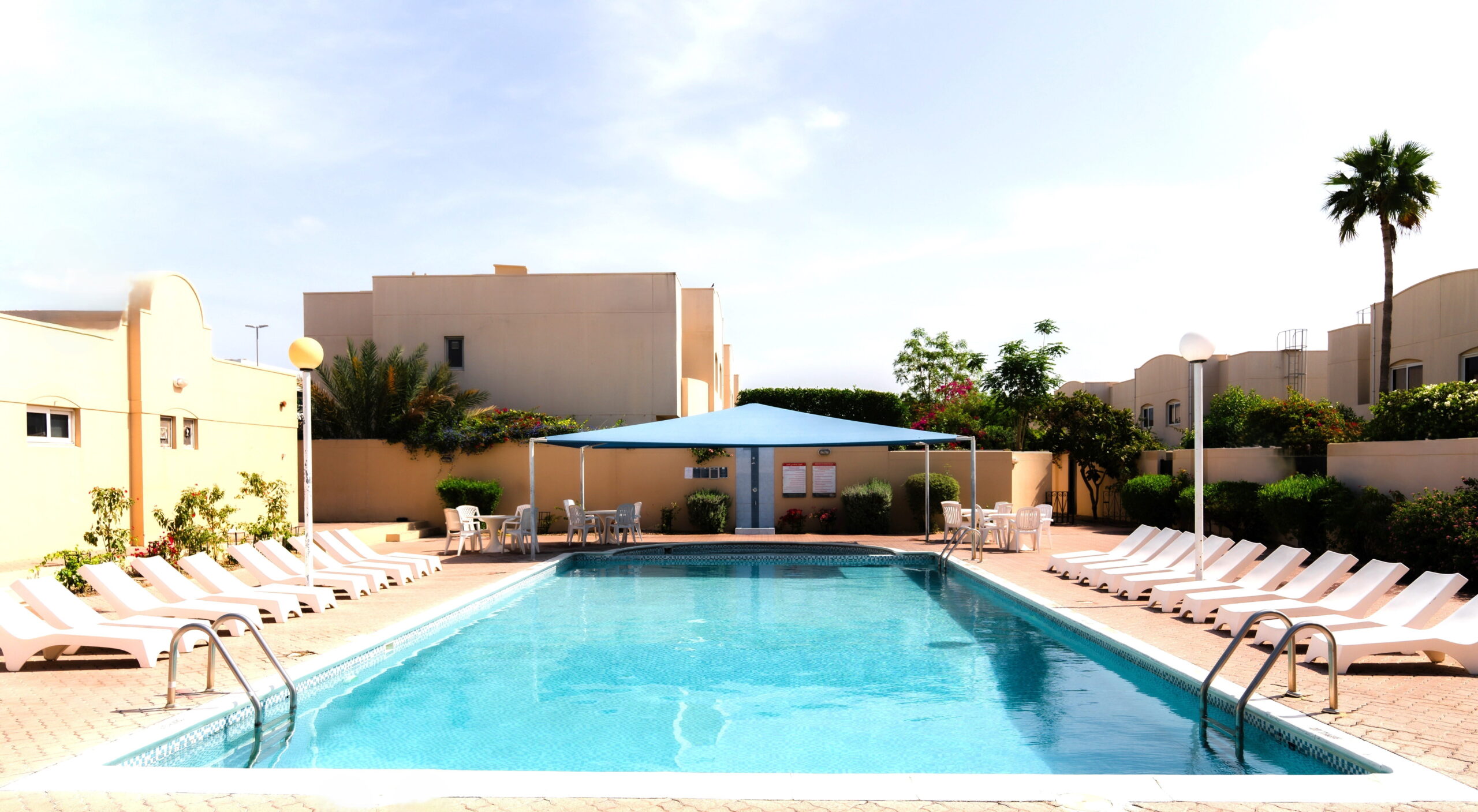 07 Swimming Pool