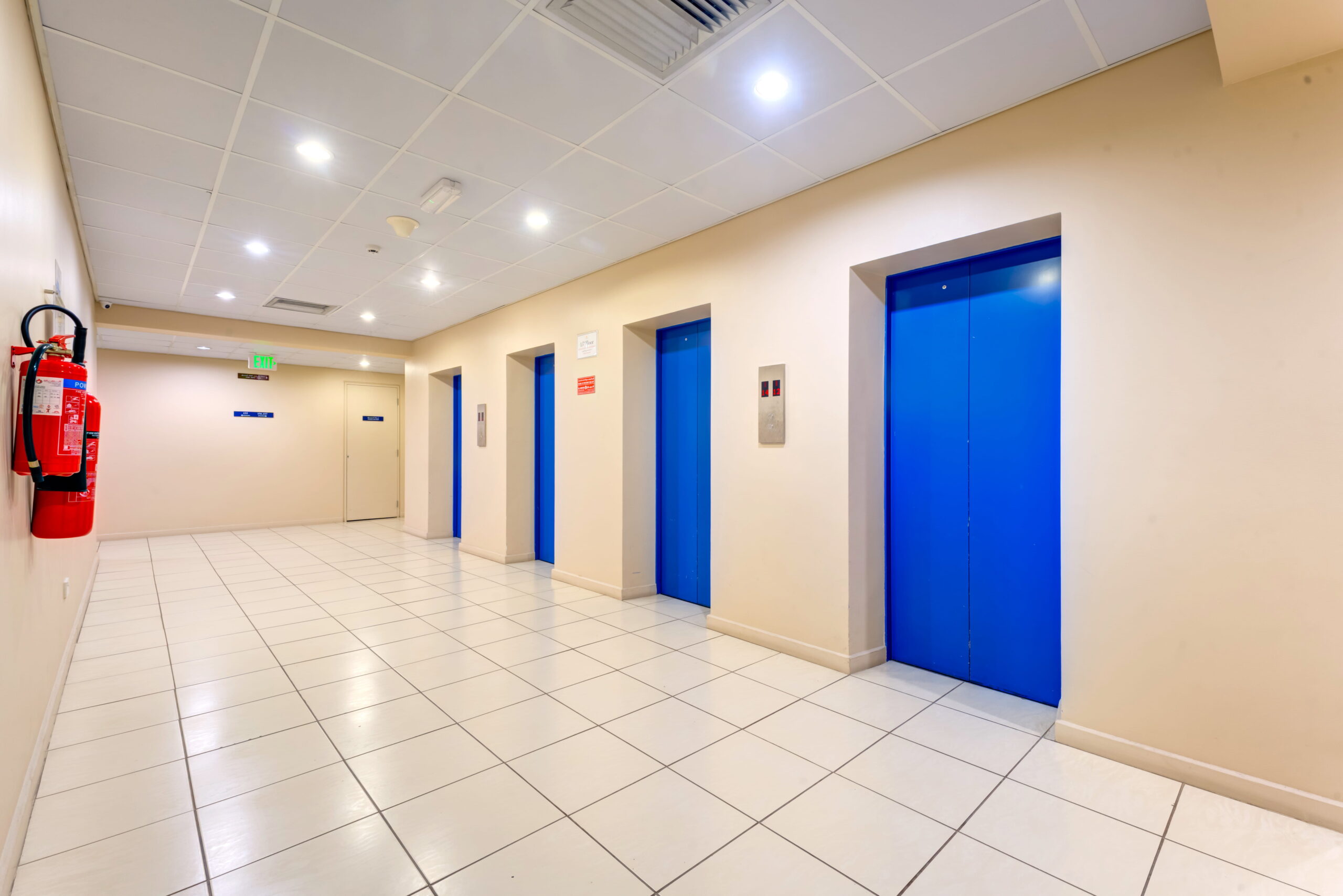 08 Floor Lift Lobby