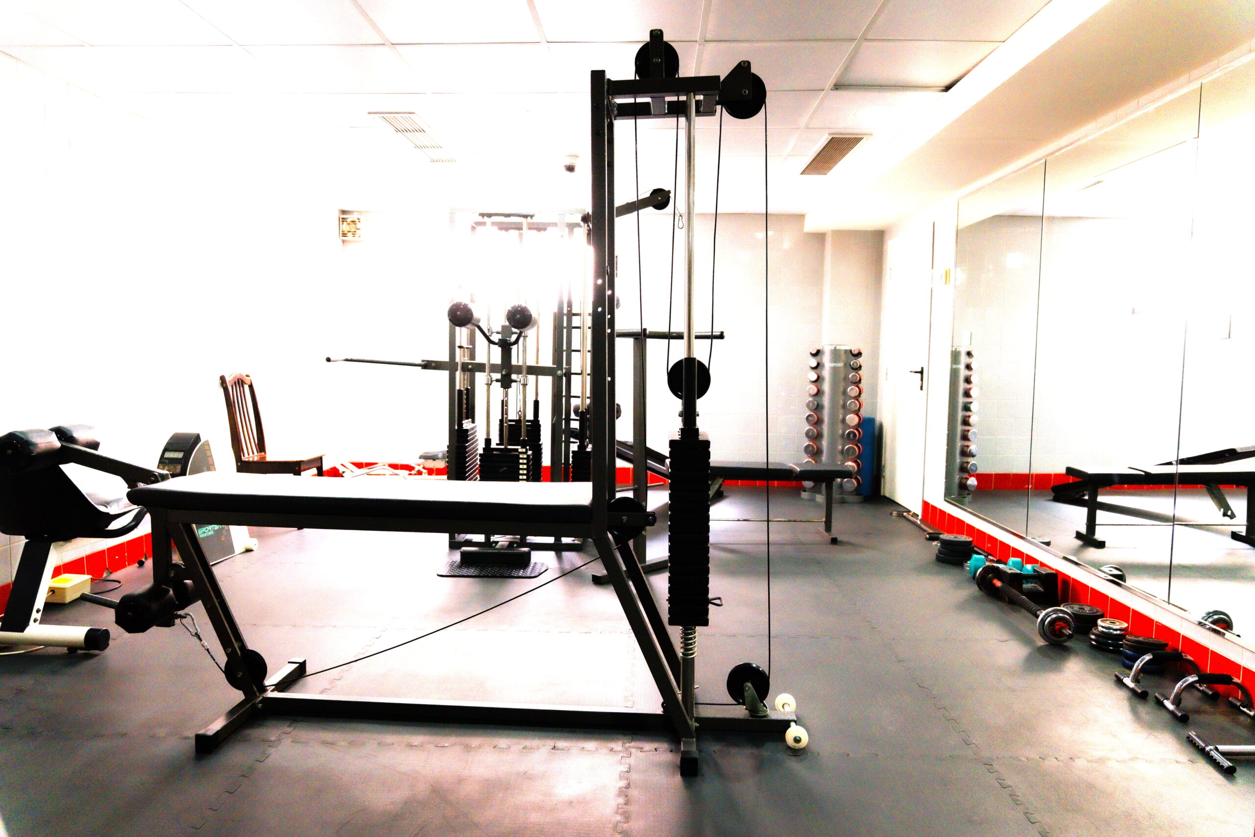 08 Gym