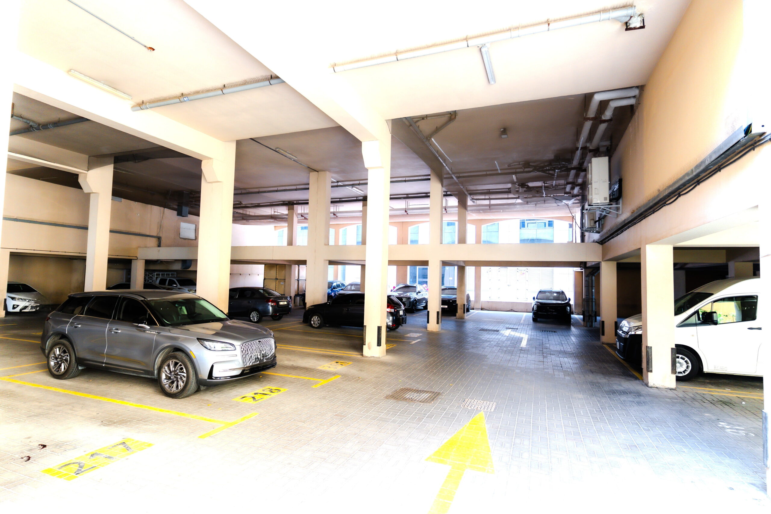 10 Parking